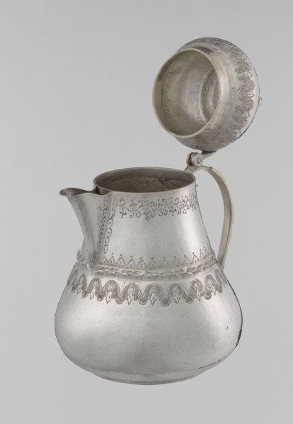 Teapot, 19th century; Ottoman dynasty 1299–1922; Turkish, Islamic art; vessel teapot/jug; materials