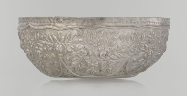 Bowl, late 19th century, Turkey; Ottoman dynasty 1299–1922; Islamic art; vessel; decorated with
