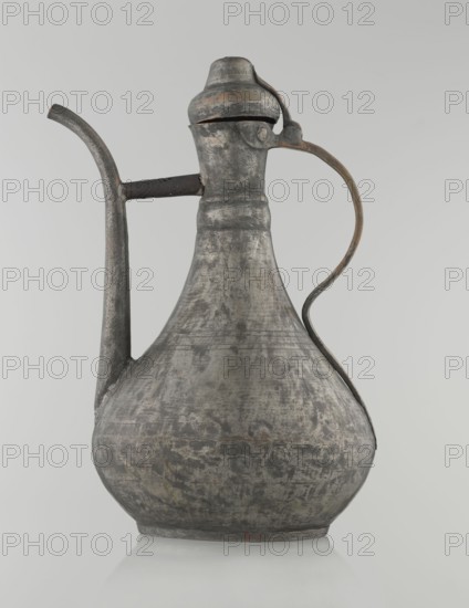 Jug aftabe, Islamic art, Islamic culture, jug for water, geometric ornament, 19th century,