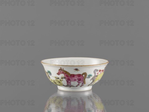Bowl, colored porcelain, landscape motifs, Qing style, Chinese, horses, bowl on a ring-shaped foot,