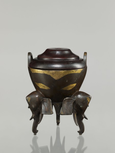 Censer with cover;, Bronze censer with two arched handles and convex cover with two offsets;