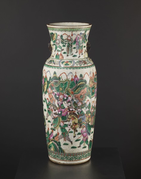 Vase, Chinese, 19th century. Colored porcelain vessel, slightly tapering toward the bottom with a