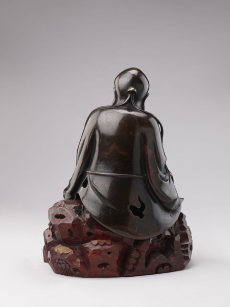 Sage sitting on a rock base;, gift; Chinese art; Chinese; Qing 1644–1911; figurine of a man;