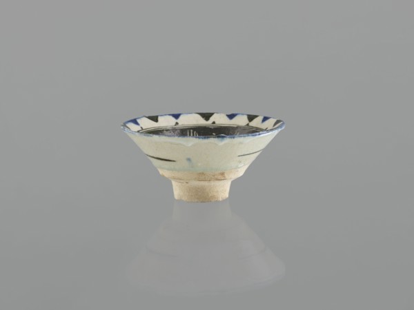 Bowl, Islamic art, Arabic culture, Ayyubid dynasty 1171–1341, ceramics, Arabic ceramics, Middle