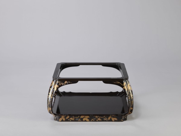 Tray on legs kakeban, Japanese, Edo 1603–1868, early 19th century. One of a set of three tables