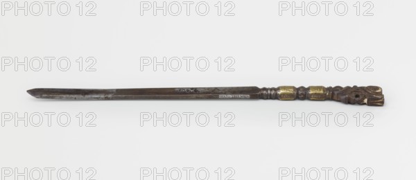 Dagger, 19th century, Tibetan; craft militaria weapon dagger, height 25.8 cm., A long narrow object