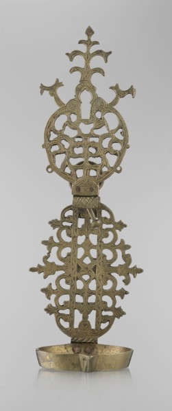 Oil lamp, Persian/Islamic art, 19th–20th century, Central Asia or Iran, oil lamp with side