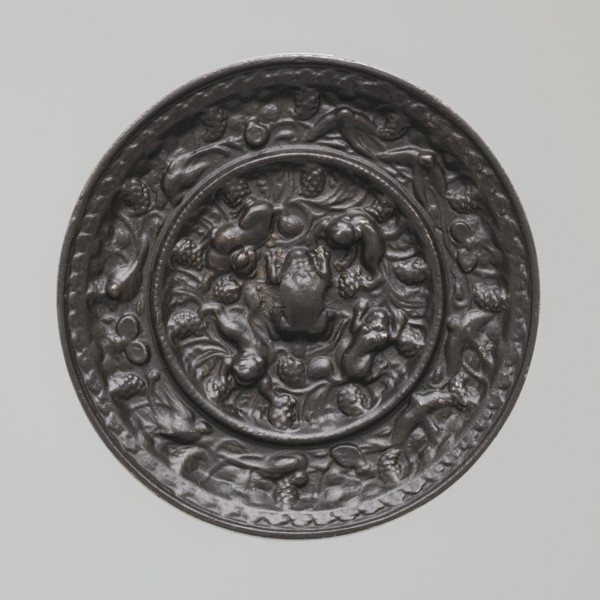 Mirror, Chinese art, Chinese culture, Tang 618–907, bronze mirror with beasts fantastical, frogs,