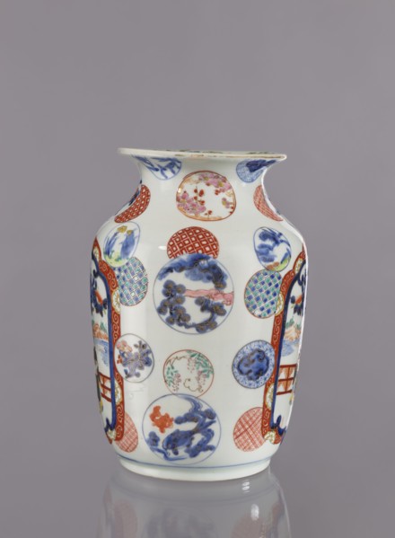Vase, Tashiro maker/trading company, Japanese, colored porcelain, ceramics, Meiji period 1868–1912,