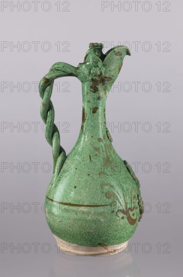 Jug, Islamic Turkish Ottoman dynasty, 1299–1922, glazed ceramic jug with floral ornament, braided