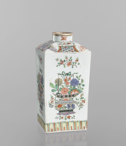 Bottle, Chinese, 18th century, porcelain vessel, decorated on each side with a basket of peonies,
