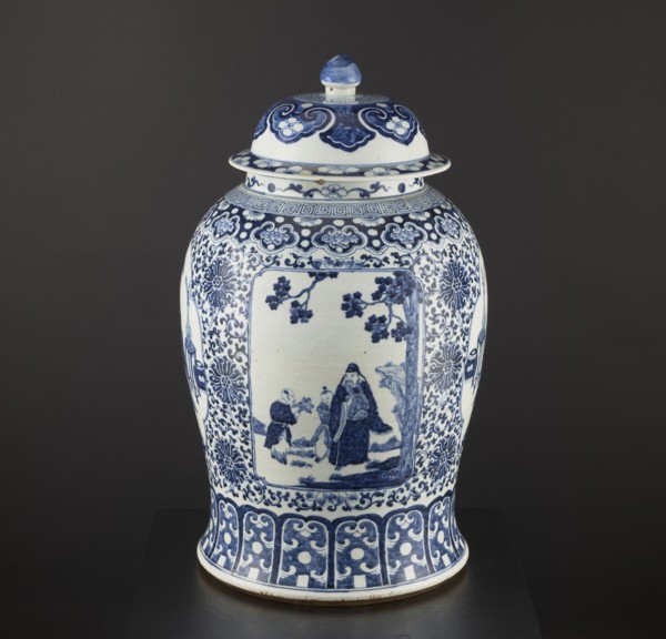 Pot with cover, resource pots, blue-and-white porcelain, Chinese art, plant motifs and mountain