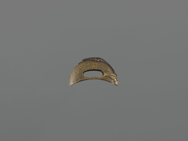 String threading knob kurigata, Japanese, melee weapon hilt fitting with side holes, undercut.