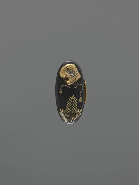 Metal collar ending a sword hilt fuchi, Japanese, Edo period 1603–1868, katana fitting depicting