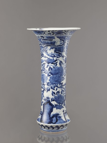 Vase, Japanese, Edo 1603–1868, Genroku 1688–1704–Kyoho 1716–1736, ca. 1690–1730, blue-and-white