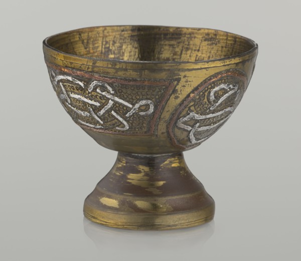 Bowl, early 20th century, Palestine, Middle East. Vessel, height 4.7 cm, diameter 5.5 cm. Islamic