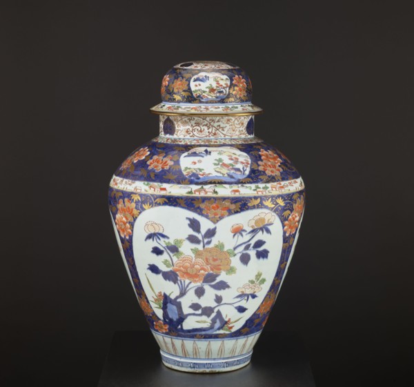 Vase tsubo with cover, Japanese, Imari ware, Edo period 1603–1868, decorated with plum trees,