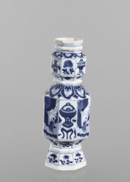 Vase, figurative scenes, ceramics, Chinese art, blue-and-white porcelain, floral decorations, Qing