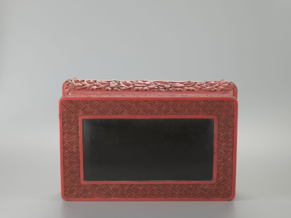Table-shaped stand, repossession Krakow, meander ornament, plant ornament, Chinese art, Chinese