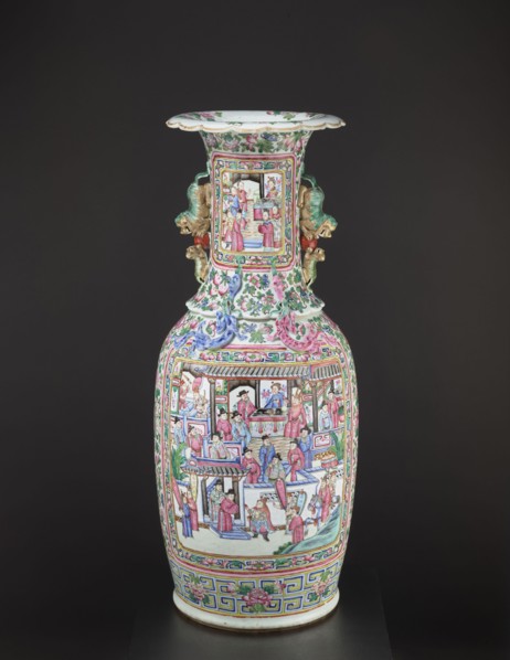 Vase, manor property Ruchna, Chinese art, Chinese culture, Qing 1644–1911, colored porcelain,