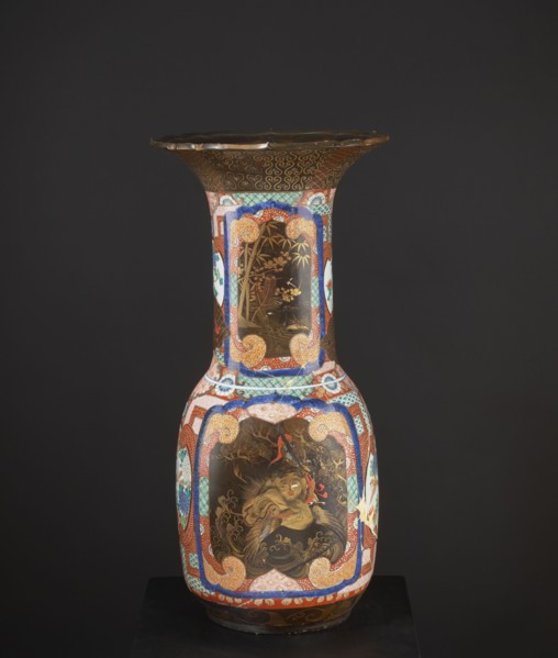 Vase, Japanese, Meiji 1868–1912, c. 1880–1900. High, wide neck with a large flaring cup-like rim;