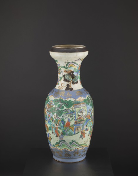 Vase, colored porcelain with figurative scenes and plant ornaments, depicting warriors and knightly