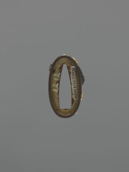 Metal collar ending a sword hilt fuchi, Suiyôdô, Toshimasa maker, Japanese, Edo period 1603–1868,