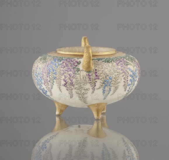 Incense burner kôro with cover by Kinkôzan, Sôbei VII 1867–1927, co-created by Kinkôzan workshop;