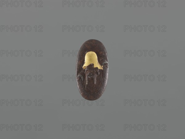 Sword hilt cap kashira, ; subject: deer and Fukurokuju deity; material/genre: kashira for sword