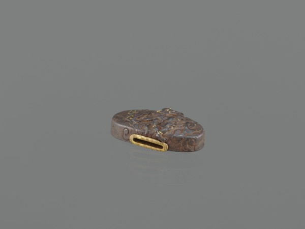 Sword hilt cap kashira, ; subject: demons Oni and lightning; Japanese, Edo period 1603–1868, 18th