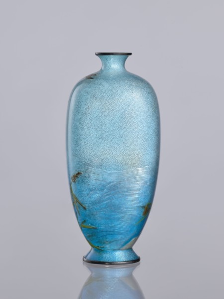 Vase, Tomiki, Shôbei fl. ca. 19th/20th century craftsman, chidori plovers, reeds, waves; cloisonné