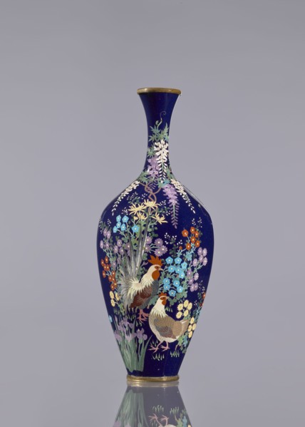 Vase, cloisonné enamel, wisteria, hens, flowers, roosters iconography, Japanese art, Meiji