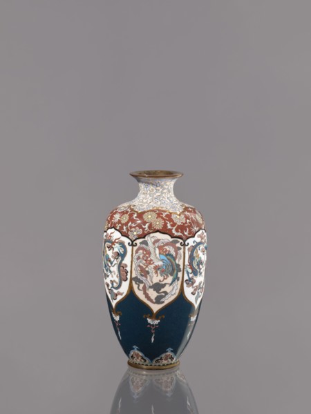 Vase, Cloisonné enamel. Vase on a small ring-shaped foot with a short neck ending in a spout