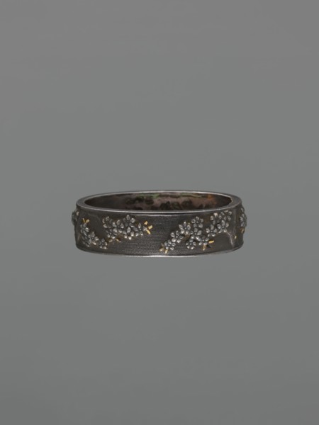 Metal collar ending a sword hilt fuchi, Decoration: flowers and trees, grained background, gold and