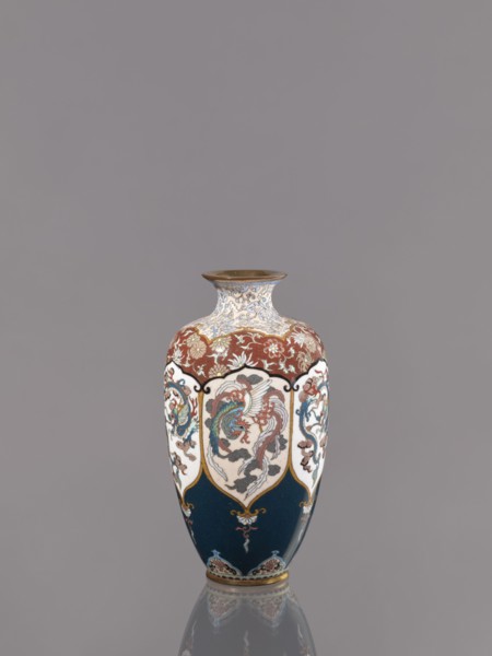 Vase, Cloisonné enamel, Meiji period ca. 1890–1900, Kyoto, Japan. Vase on a small ring-shaped foot
