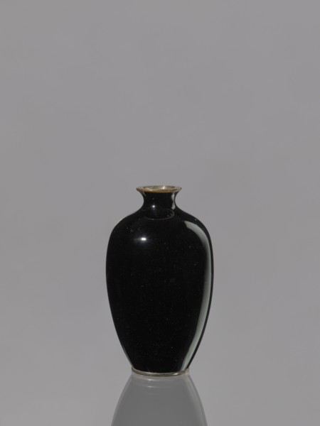 Vase, chrysanthemums, Japanese art, Japanese culture, flowers iconography, Meiji 1868–1912,