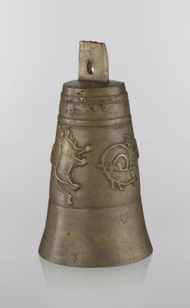 Bell, Islamic art, Persian culture, Qajar dynasty 1785–1925, figurative motifs: animals, lions,