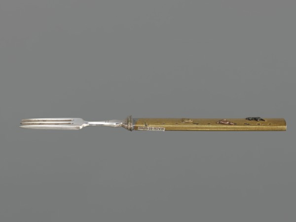 Fork with knife handle kozuka, Japanese, Edo period 1603–1868, 18th century; kozuka for katana;