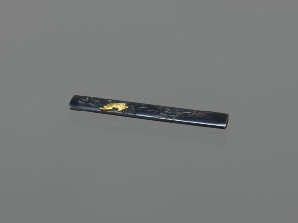 Knife handle kozuka, gift; Japanese; Edo period 1603–1868, 19th century; weapon knife handle for a