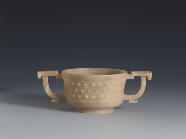 Gui-type bowl, Chinese, Qing dynasty 1644–1911, 2nd half 18th century. Porcelain vessel referencing