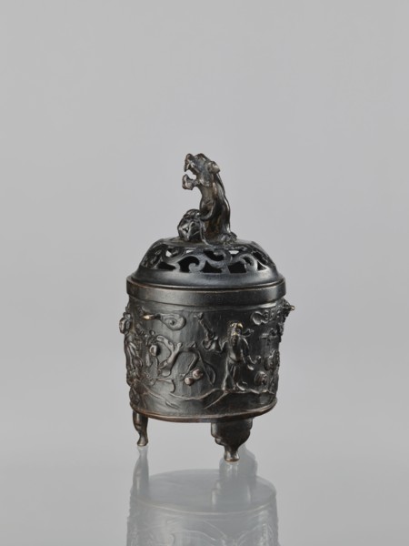 Censer with cover, Chinese, Qing dynasty 1644–1911, 18th century. Ceremonial ritual vessel censer,