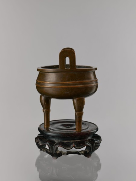 Ding incense burner on stand, Chinese, Chinese art, happiness symbol, lotuses, ceremonial vessel,