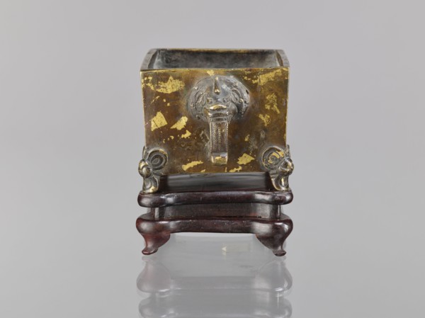 Censer on base, Chinese, Qing dynasty 1644–1911, 18th century. Censer vessel with lions fo and