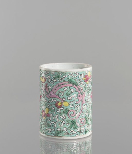 Brush vessel. Chinese; Qing dynasty 1644–1911. Porcelain with celadon glaze; decoration painted
