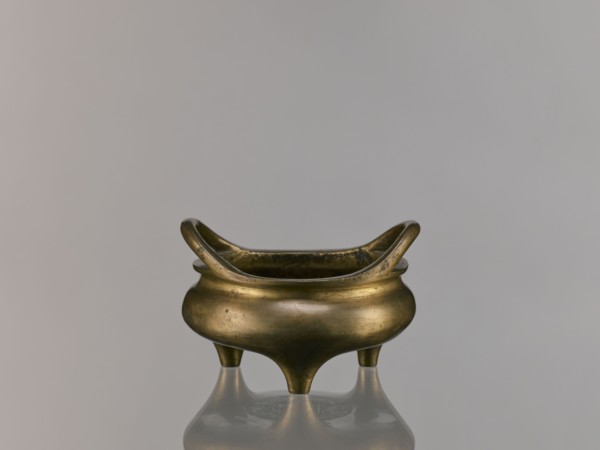 Li-type incense burner, Li-type vessel, Qing dynasty 1644–1911, 18th century China; ceramic