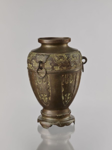 Vase on base; creator, purchase provenance; Chinese; Qing 1644–1911; ceremonial vessel decorated