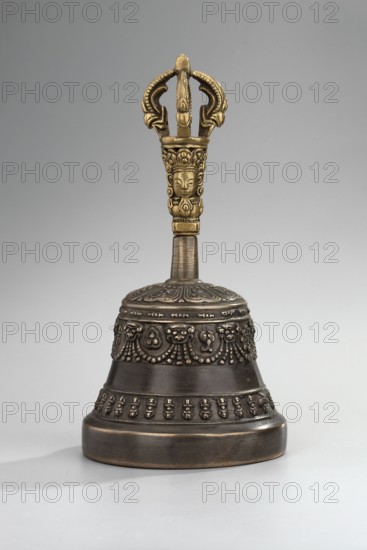 Bell, Tibetan Buddhist art, Himalayan art, Mongolian art, Himalayan culture, Mongolian culture,