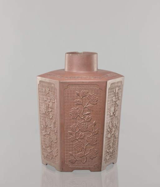 Yixing clay storage vessel, Chinese, Qing dynasty 1644–1911, Yixing style; red-brown stoneware with