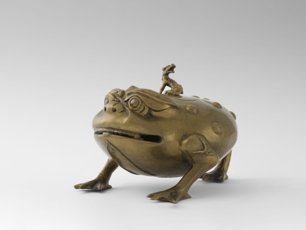 Incense burner with a cover — moon frog toad. Cast in bronze studded with copper. Popular motif in