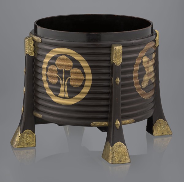 Container hokai for shells for the game kai awase; maker, Japanese; styles: Meiji 1868–1912 and Edo